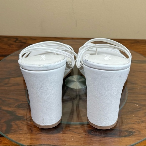 Open Edit Eryn Wedge Sandal in white - Picture 11 of 16